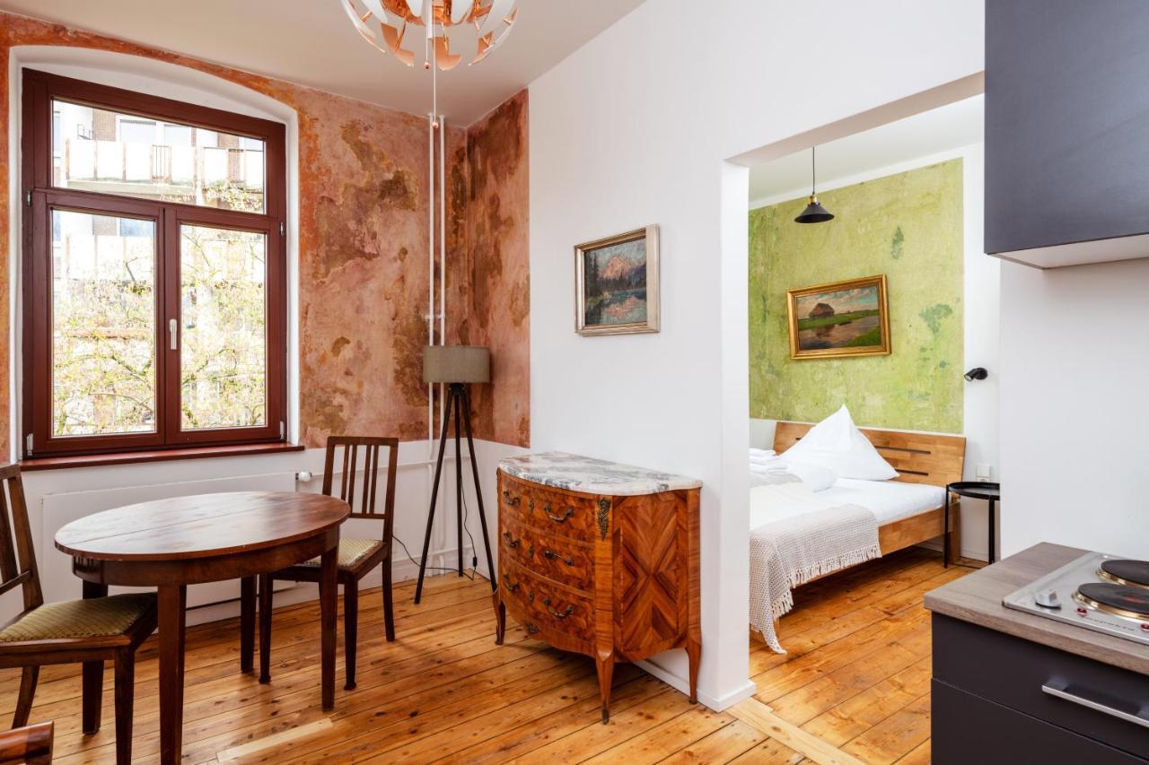 Kuenstlerzimmer Im Kulturhaus Haeselburg Gera Exteriér fotografie