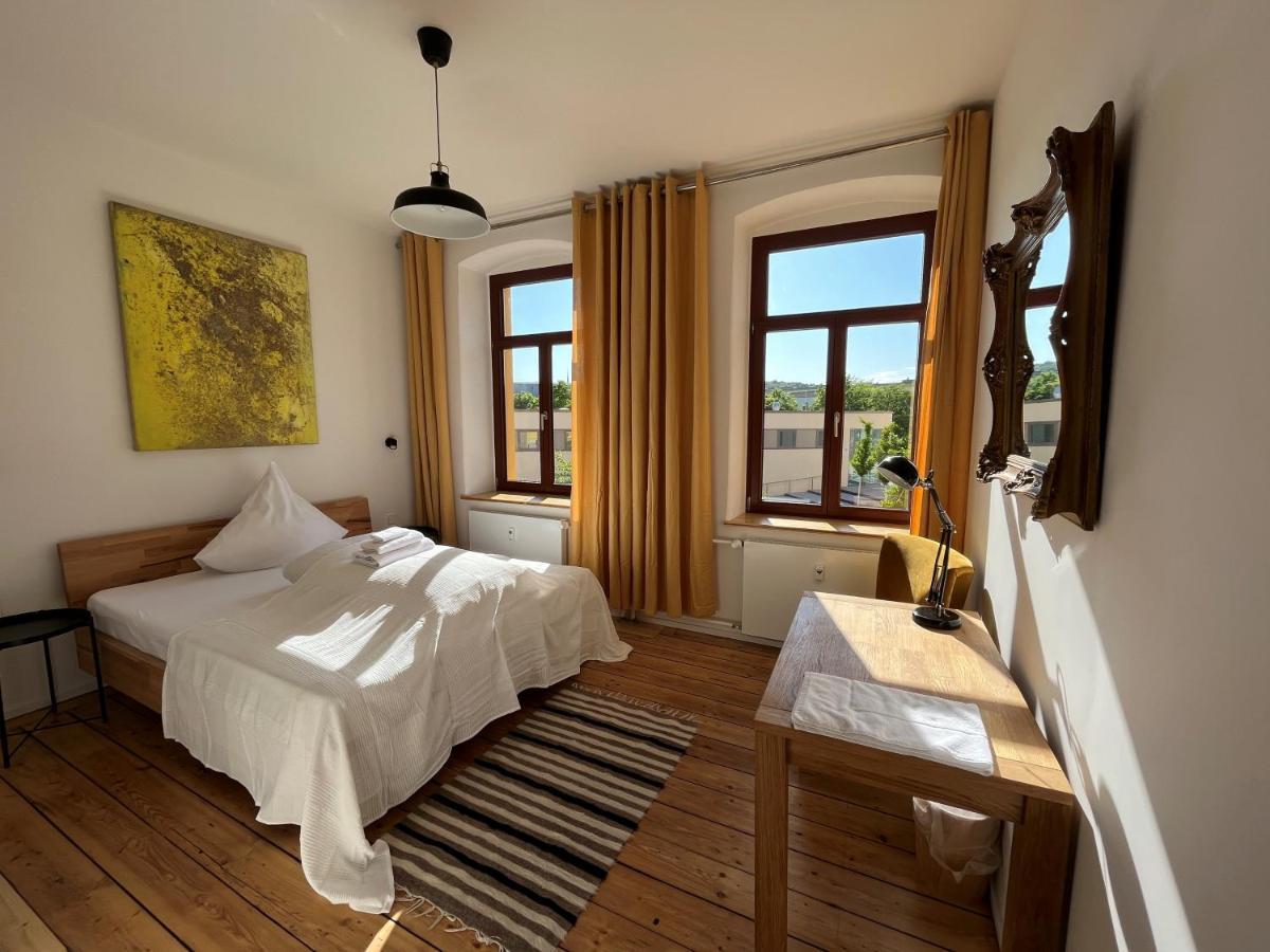 Kuenstlerzimmer Im Kulturhaus Haeselburg Gera Exteriér fotografie
