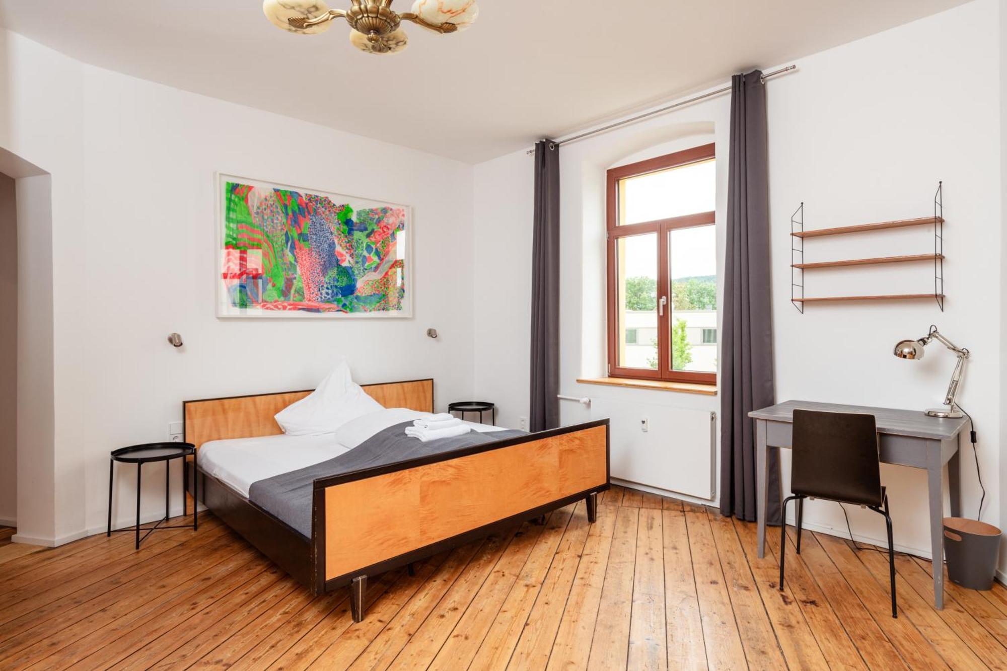 Kuenstlerzimmer Im Kulturhaus Haeselburg Gera Exteriér fotografie