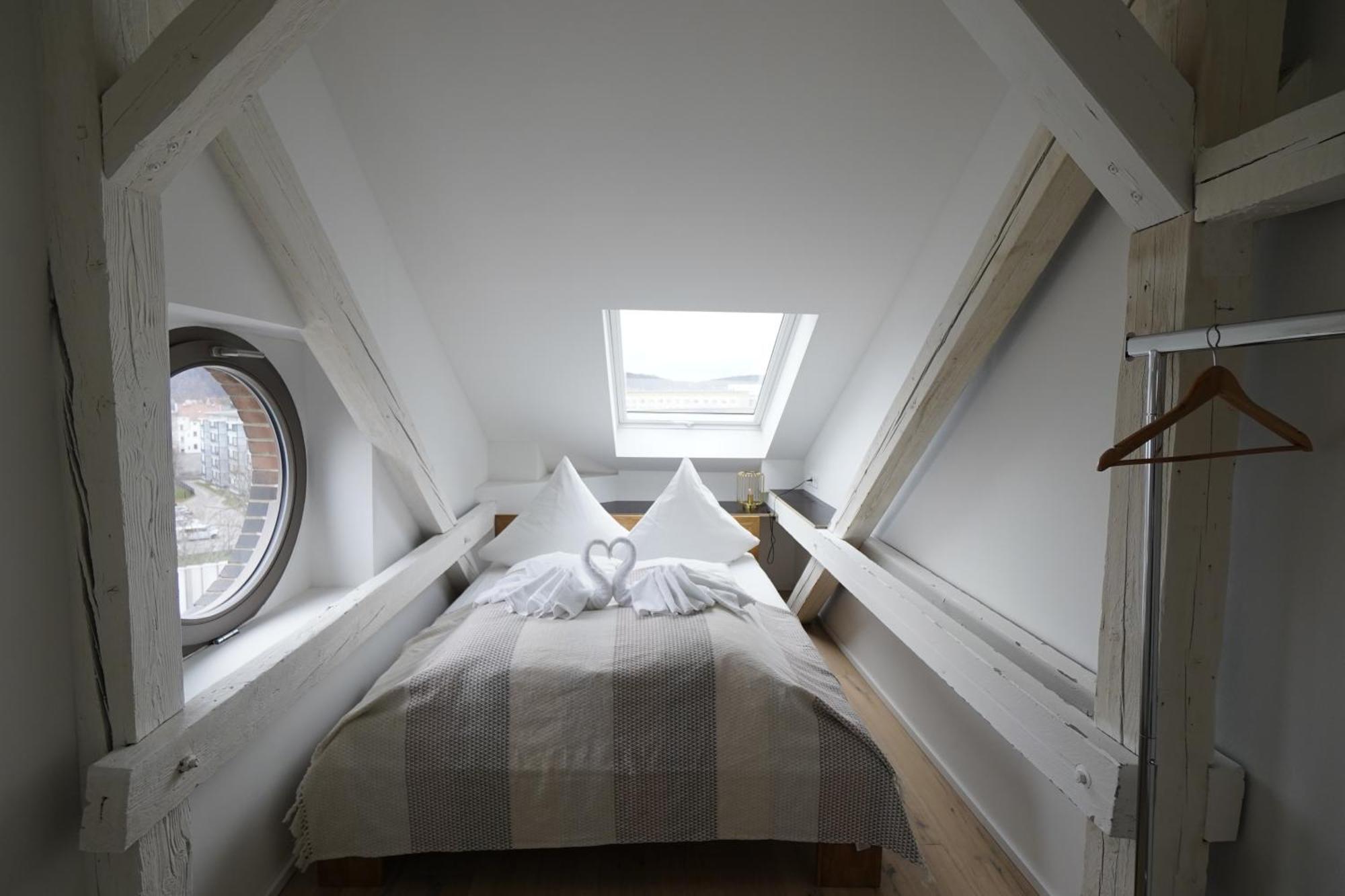 Kuenstlerzimmer Im Kulturhaus Haeselburg Gera Exteriér fotografie