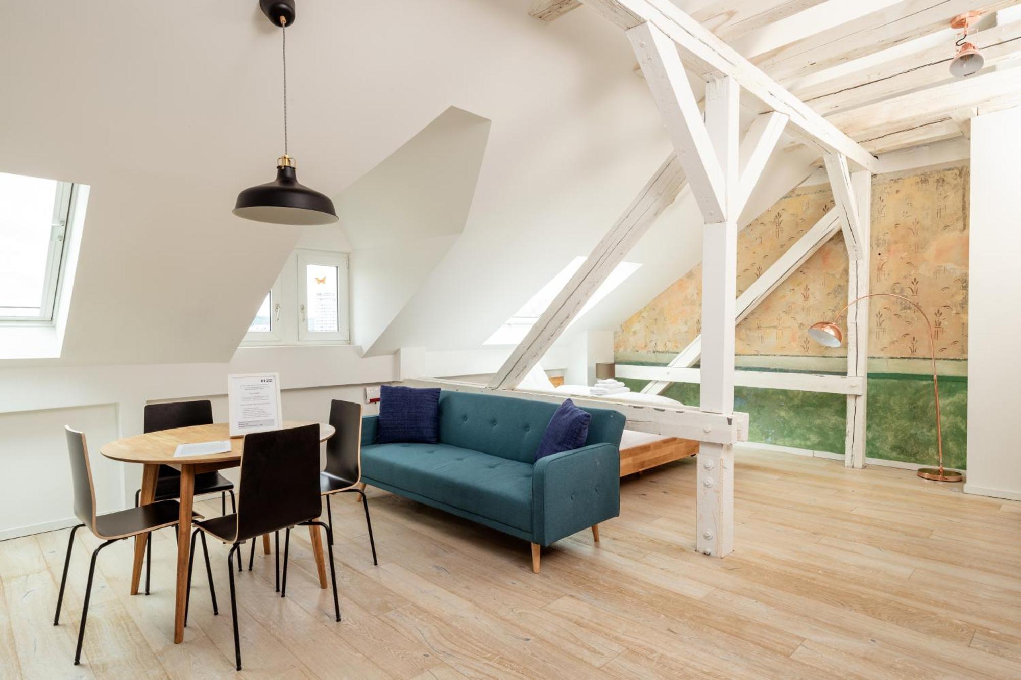 Kuenstlerzimmer Im Kulturhaus Haeselburg Gera Exteriér fotografie